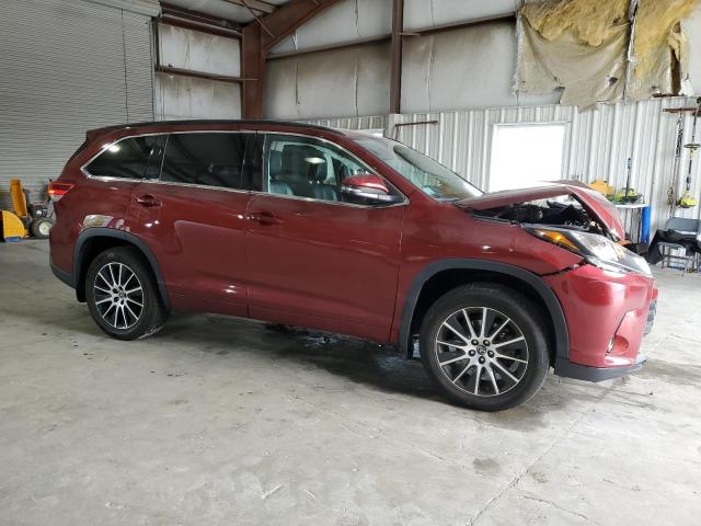 Photo 4 from auction – 2018 TOYOTA HIGHLANDER with VIN 5TDJZRFH0JS897170