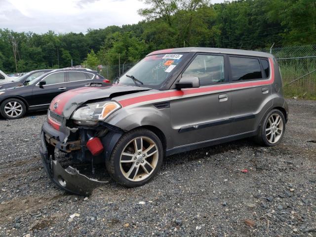 KIA SOUL + 2010 with VIN KNDJT2A24A7160317 - Photo from auction