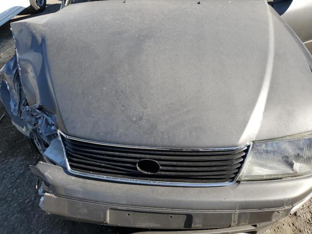 Photo 11 from auction – 1995 LEXUS LS 400 with VIN JT8UF22E0S0008346