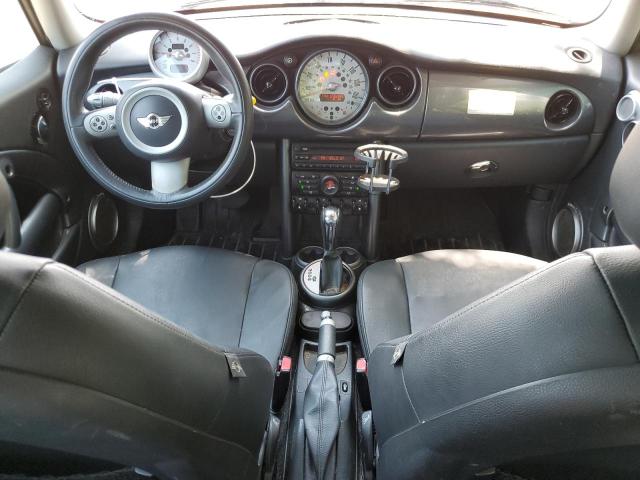 Photo 8 from auction – 2006 MINI COOPER with VIN WMWRC33546TJ75556