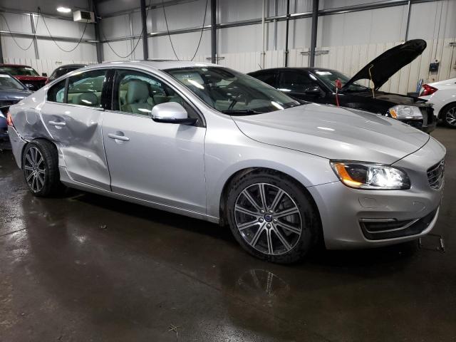 Photo 4 from auction – 2016 VOLVO S60 PLATIN with VIN YV149MFM4G2405537