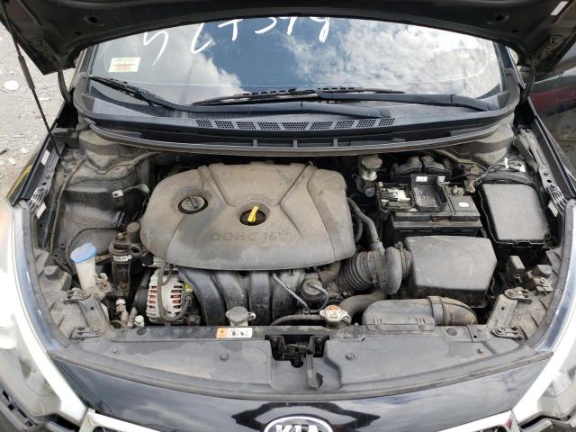 Photo 11 from auction – 2016 KIA FORTE LX with VIN KNAFK4A64G5527399
