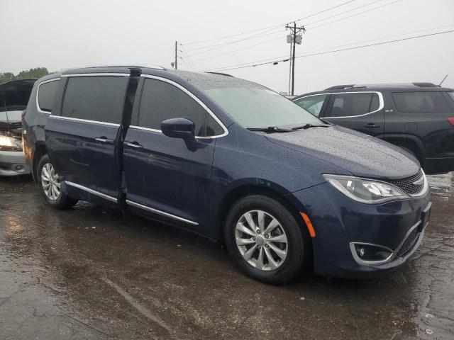 Photo 4 from auction – 2018 CHRYSLER PACIFICA T with VIN 2C4RC1BG5JR316886