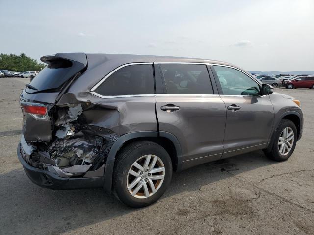 Photo 3 from auction – 2015 TOYOTA HIGHLANDER with VIN 5TDBKRFH0FS214903