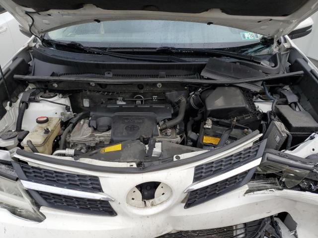 Photo 12 from auction – 2015 TOYOTA RAV4 XLE with VIN JTMRFREV3FD130905