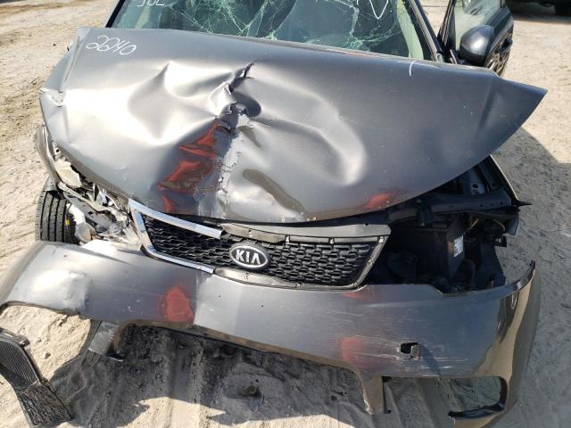 Photo 11 from auction – 2013 KIA FORTE EX with VIN KNAFU4A25D5691599