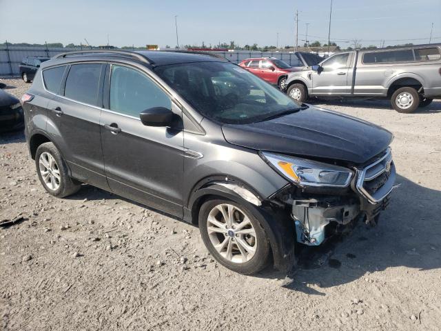 Photo 4 from auction – 2018 FORD ESCAPE SE with VIN 1FMCU9GD9JUC55962