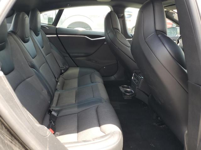 Photo 10 from auction – 2017 TESLA MODEL S with VIN 5YJSA1E18HF228483