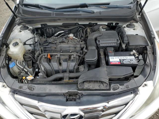 Photo 11 from auction – 2011 HYUNDAI SONATA SE with VIN 5NPEC4AC8BH061972