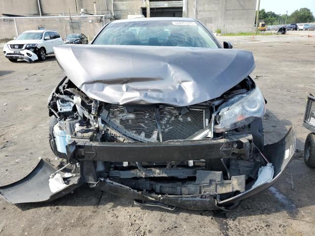Photo 5 from auction – 2017 TOYOTA CAMRY LE with VIN 4T1BF1FK8HU758979
