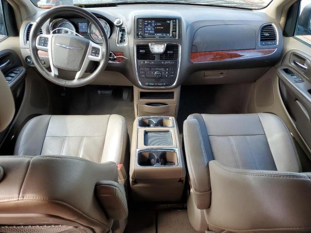 Photo 8 from auction – 2014 CHRYSLER TOWN & COU with VIN 2C4RC1BG4ER269470