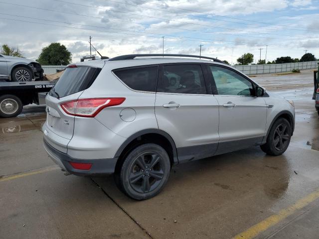 Photo 3 from auction – 2016 FORD ESCAPE SE with VIN 1FMCU9GX1GUC65078