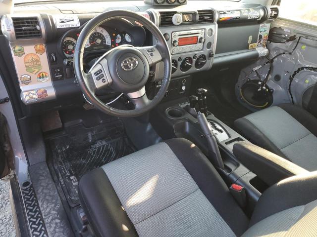 Photo 8 from auction – 2013 TOYOTA FJ CRUISER with VIN JTEBU4BF1DK163672