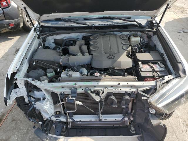 Photo 12 from auction – 2016 TOYOTA 4RUNNER SR with VIN JTEBU5JR7G5357515