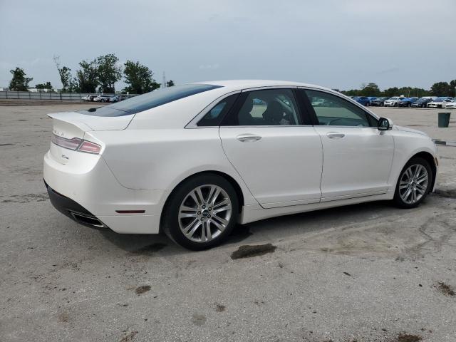 Photo 3 from auction – 2015 LINCOLN MKZ with VIN 3LN6L2G96FR610491