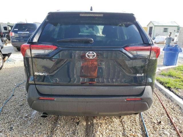 Photo 6 from auction – 2021 TOYOTA RAV4 XLE with VIN 2T3W1RFV9MC132790