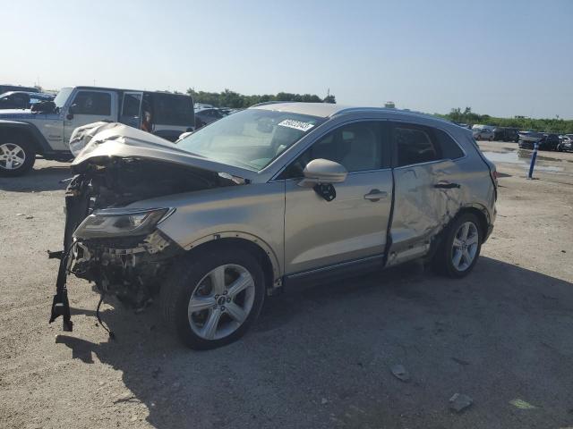 LINCOLN MKC PREMIE 2017 with VIN 5LMCJ1C93HUL70284 - Photo from auction