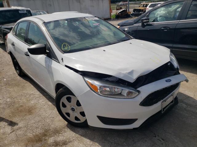 Photo 4 from auction – 2015 FORD FOCUS S with VIN 1FADP3E20FL313846