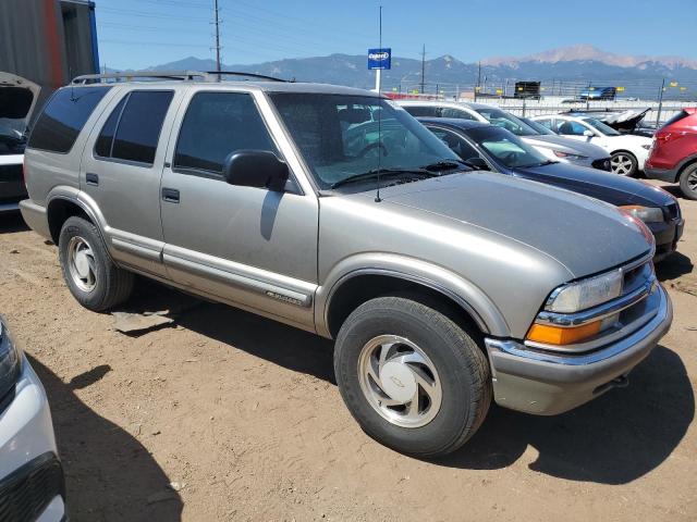 Photo 4 from auction – 2001 CHEVROLET BLAZER with VIN 1GNDT13W312190629