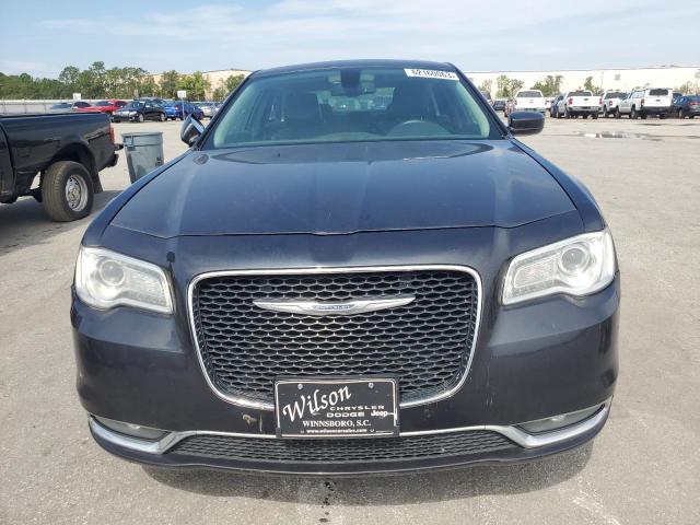 Photo 5 from auction – 2017 CHRYSLER 300C with VIN 2C3CCARG2HH508279