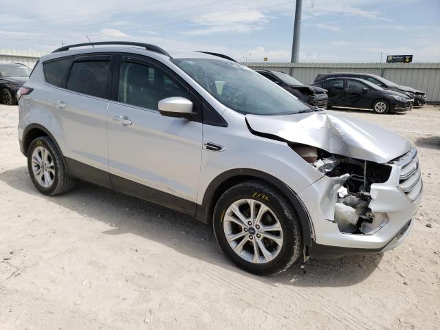 Photo 4 from auction – 2018 FORD ESCAPE SE with VIN 1FMCU0GD2JUC11135
