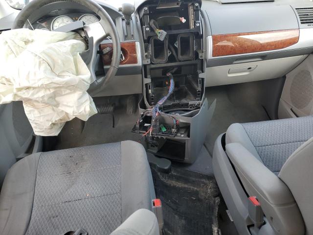 Photo 8 from auction – 2008 CHRYSLER TOWN & COU with VIN 2A8HR54P28R834746