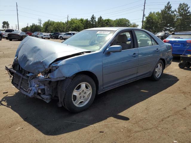 TOYOTA CAMRY LE 2002 with VIN 4T1BF30K72U526093 - Photo from auction