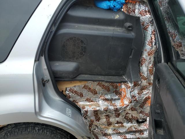 Photo 11 from auction – 2010 FORD ESCAPE LIM with VIN 1FMCU0E7XAKC71687