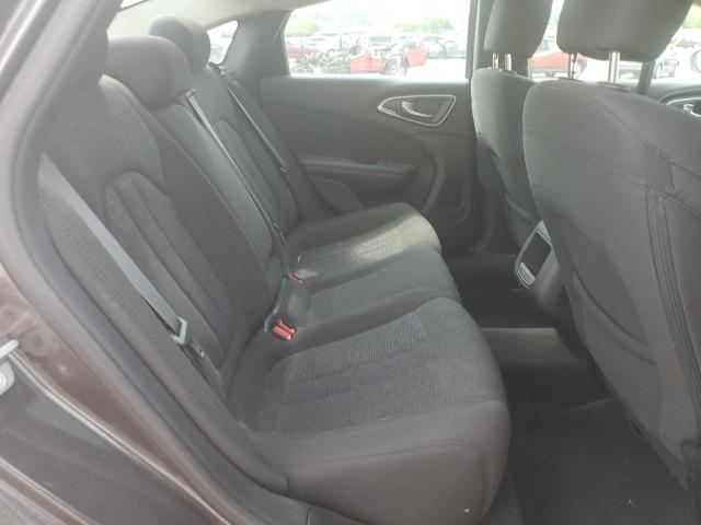 Photo 10 from auction – 2015 CHRYSLER 200 LIMITE with VIN 1C3CCCAB8FN531517