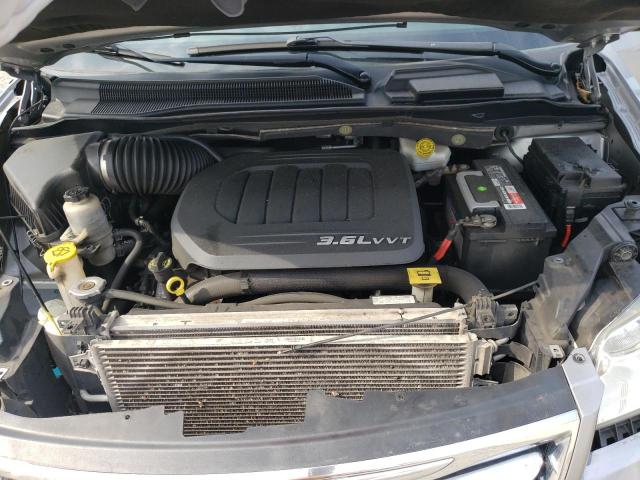 Photo 12 from auction – 2014 CHRYSLER TOWN & COU with VIN 2C4RC1BGXER382159