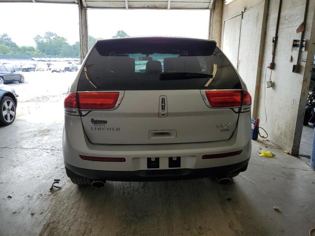 Photo 6 from auction – 2011 LINCOLN MKX with VIN 2LMDJ8JK4BBJ28174