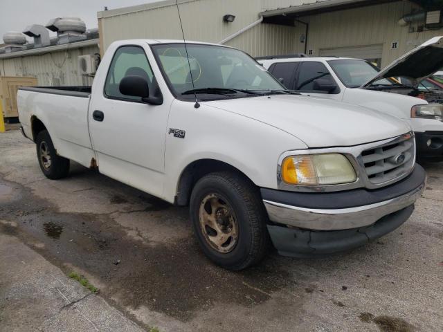 Foto 4 de la subasta – 2003 FORD F150 con VIN 1FTRF17203NA17875