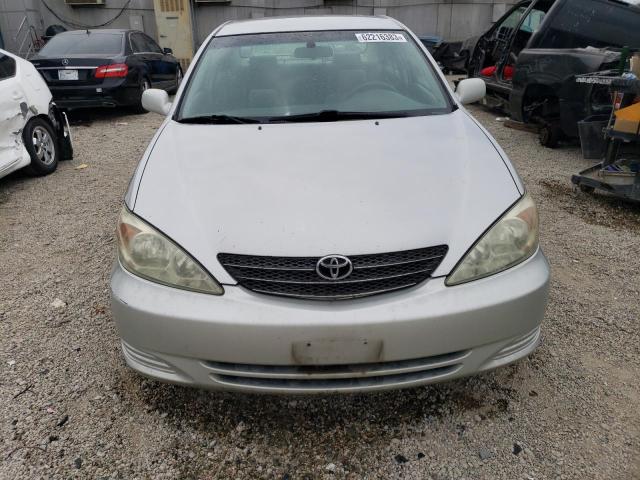 Photo 5 from auction – 2004 TOYOTA CAMRY LE with VIN 4T1BE32K84U336287