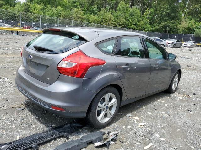 Foto 3 de la subasta – 2014 FORD FOCUS SE con VIN 1FADP3K28EL173483
