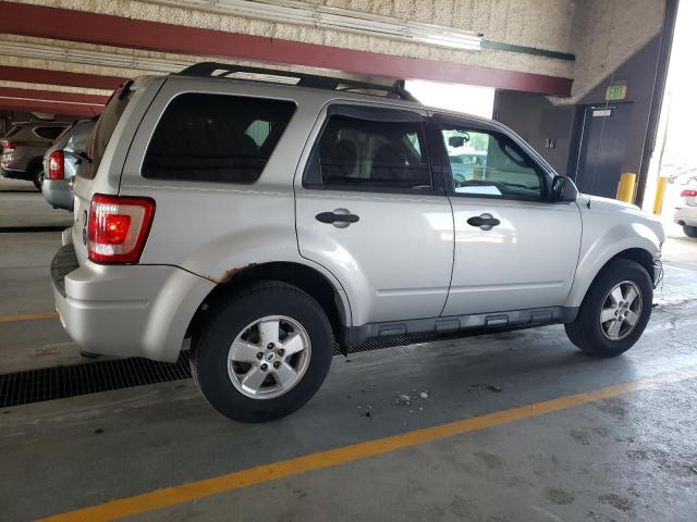 Photo 3 from auction – 2009 FORD ESCAPE XLT with VIN 1FMCU03G39KD11896