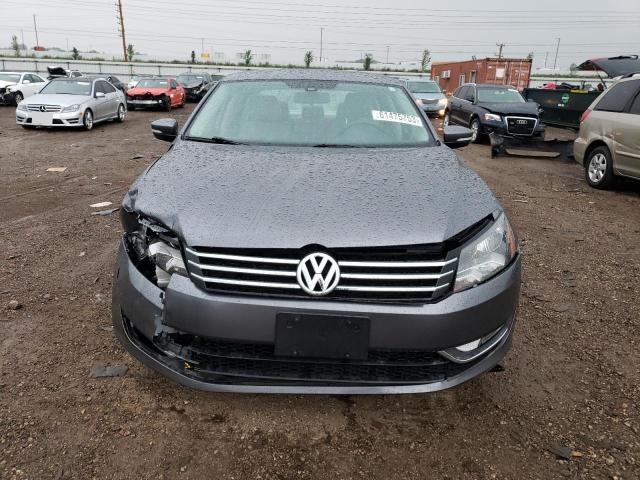 Photo 5 from auction – 2015 VOLKSWAGEN PASSAT S with VIN 1VWAT7A30FC103646
