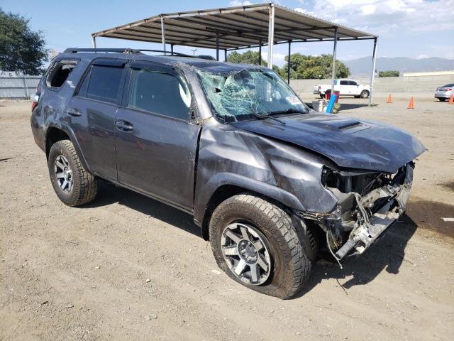 Photo 4 from auction – 2019 TOYOTA 4RUNNER SR with VIN JTEBU5JR5K5610680