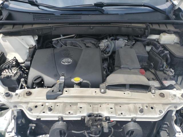 Photo 11 from auction – 2017 TOYOTA HIGHLANDER with VIN 5TDDZRFH4HS372121