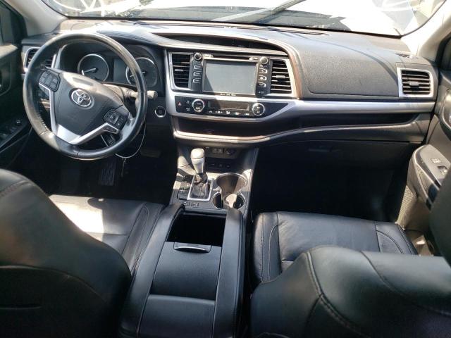 Photo 8 from auction – 2018 TOYOTA HIGHLANDER with VIN 5TDJZRFH2JS528259
