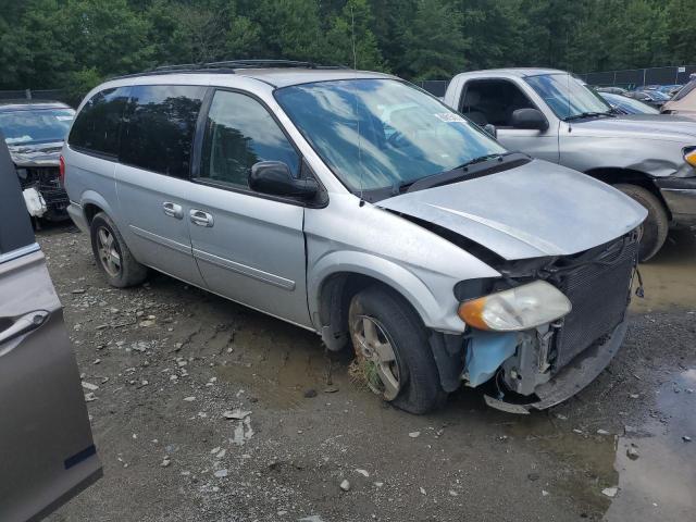 Photo 4 from auction – 2005 DODGE GRAND CARA with VIN 2D4GP44L05R346913