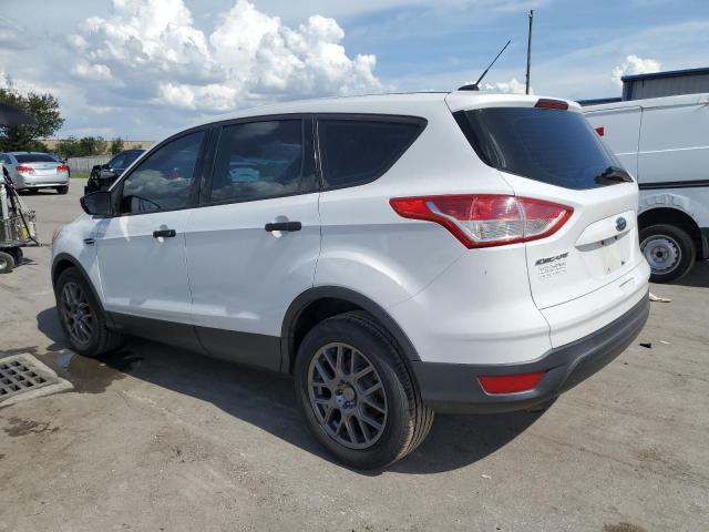 Photo 2 from auction – 2015 FORD ESCAPE S with VIN 1FMCU0F72FUB71965
