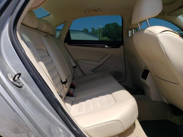 Photo 10 from auction – 2013 VOLKSWAGEN PASSAT SEL with VIN 1VWCH7A30DC026154