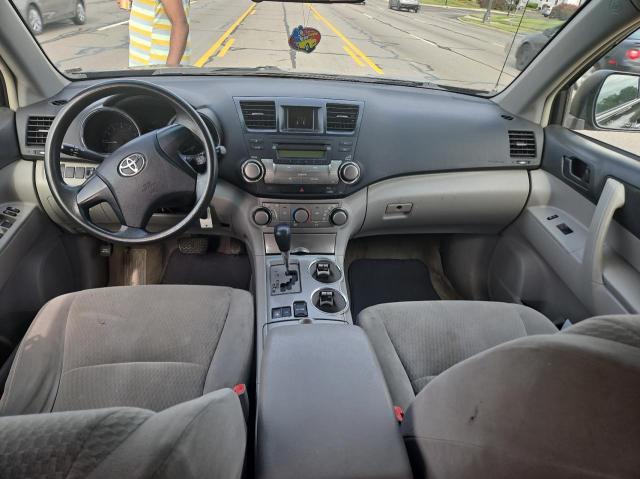 Photo 9 from auction – 2010 TOYOTA HIGHLANDER with VIN 5TDBK3EH8AS029523