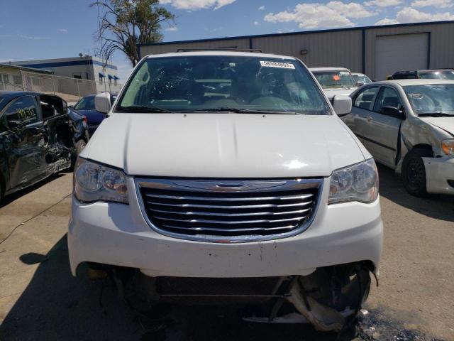 Photo 5 from auction – 2015 CHRYSLER TOWN & COU with VIN 2C4RC1BG3FR706943