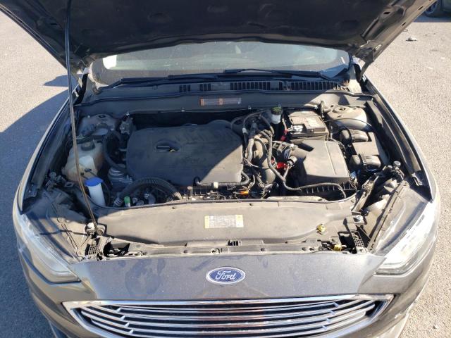 Photo 11 from auction – 2017 FORD FUSION SE with VIN 3FA6P0HD4HR343232