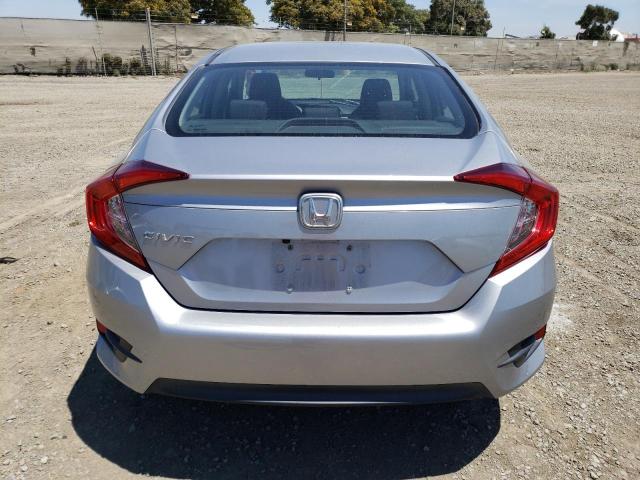 Photo 6 from auction – 2018 HONDA CIVIC LX with VIN 2HGFC2F55JH588072