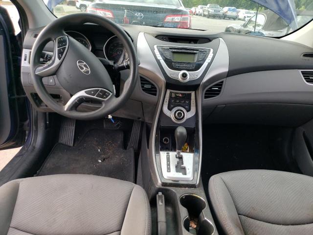 Photo 8 from auction – 2012 HYUNDAI ELANTRA GL with VIN 5NPDH4AE4CH111623