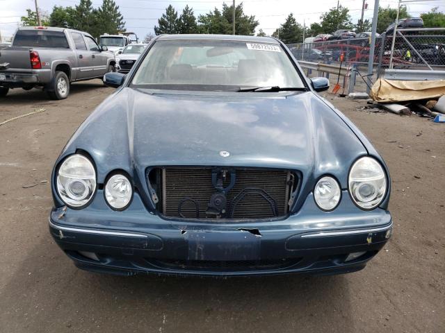 Photo 5 from auction – 2001 MERCEDES-BENZ E 320 4MAT with VIN WDBJF82J61X060847
