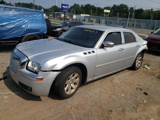 CHRYSLER 300 TOURIN 2005 with VIN 2C3JA53G45H672786 - Photo from auction