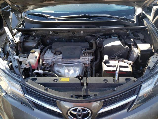 Photo 12 from auction – 2013 TOYOTA RAV4 LE with VIN JTMBFREV0D5010990